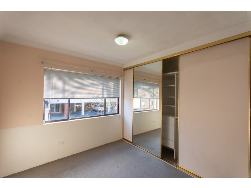 6/12 Allen Street, Harris Park NSW 2150