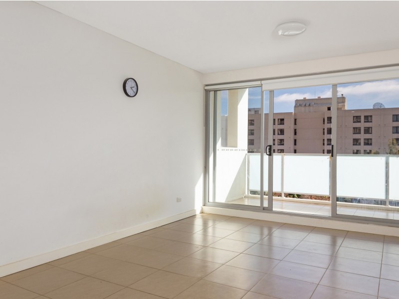 302/25 Cowper Street, Parramatta NSW 2150