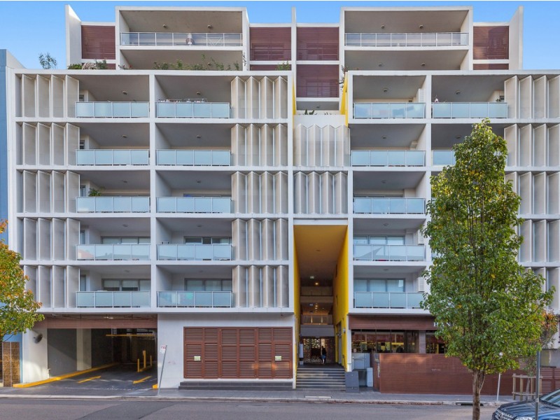 302/25 Cowper Street, Parramatta NSW 2150
