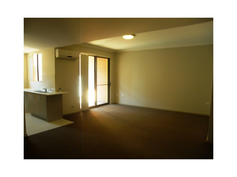 15/328 Woodville Road, Guildford NSW 2161