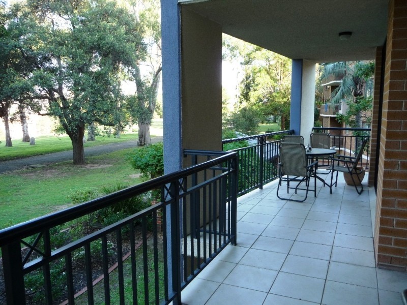 207/ 19-21 Good Street, Parramatta NSW 2150