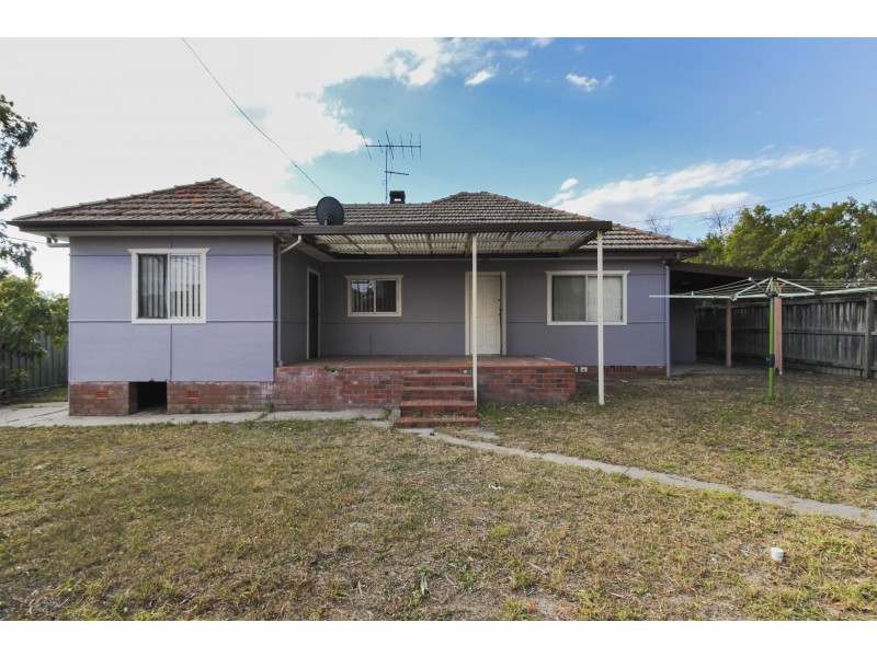 12 Fifth Avenue, Blacktown NSW 2148