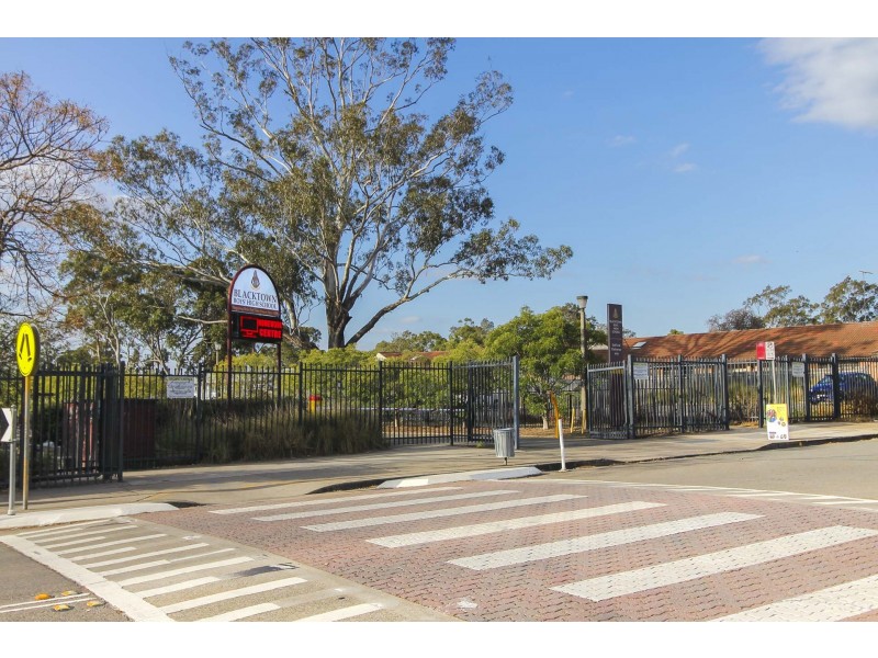 12 Fifth Avenue, Blacktown NSW 2148