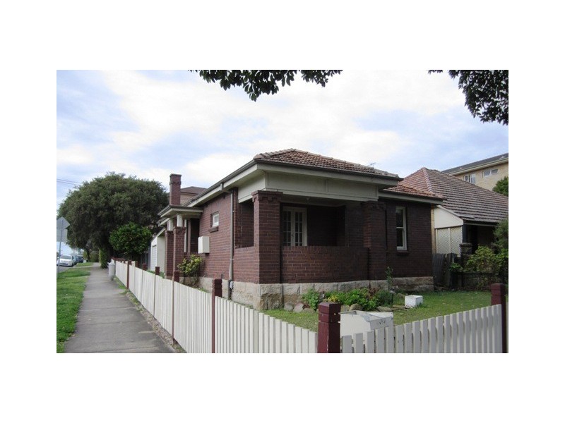 8 Iron Street, North Parramatta NSW 2151