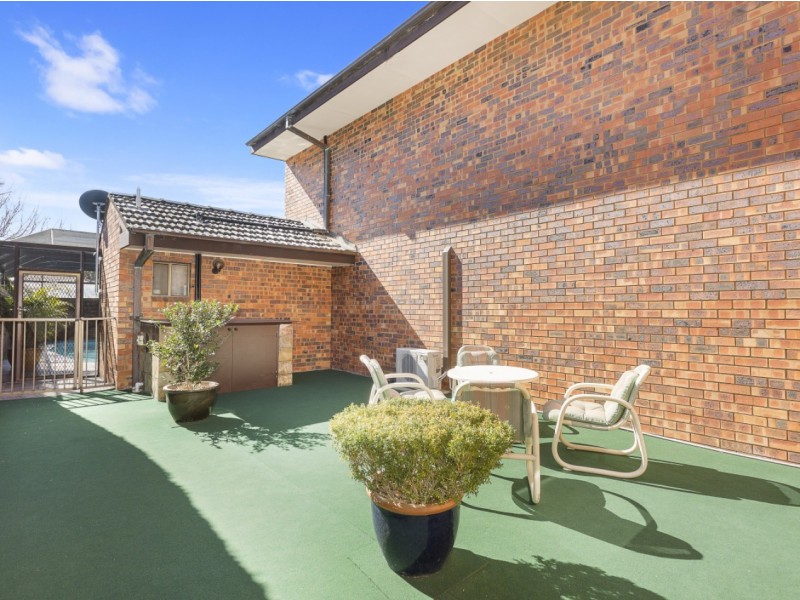 1A HILLSIDE CRESCENT, Epping NSW 2121