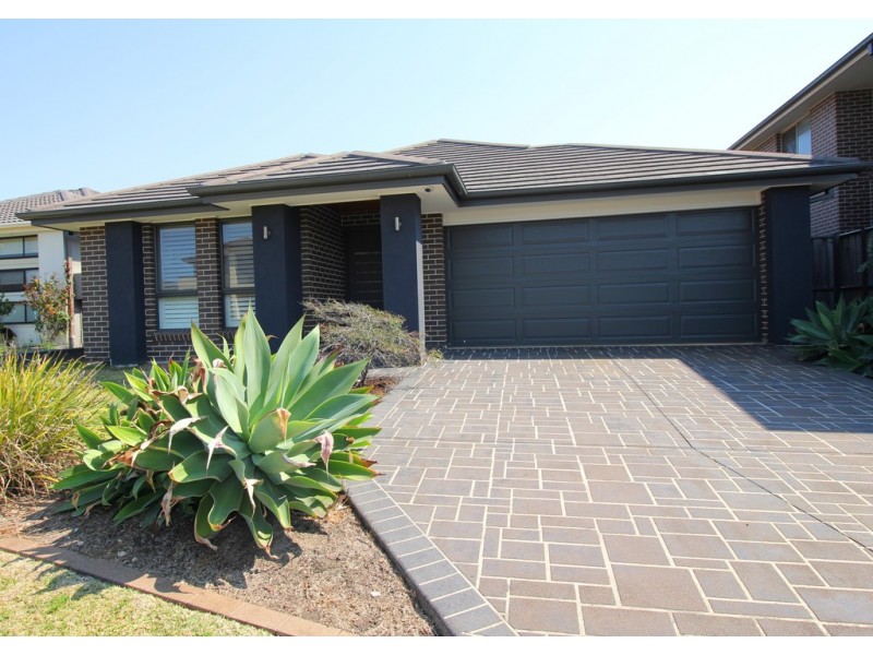7 Emperor Avenue, The Ponds NSW 2769