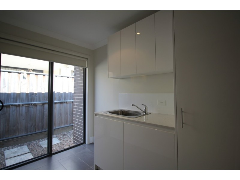 7 Emperor Avenue, The Ponds NSW 2769