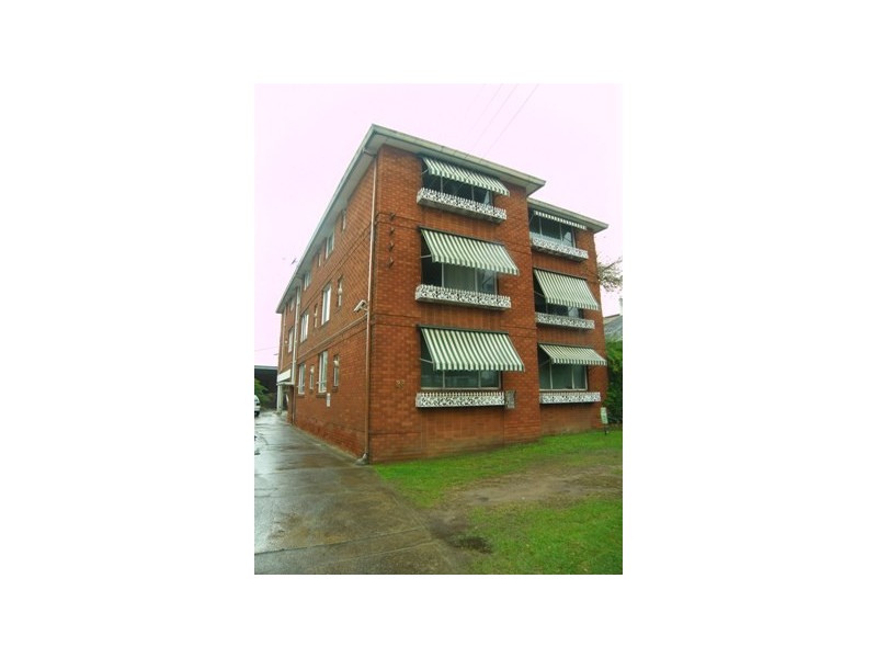 8/28 STATION STREET EAST, Harris Park NSW 2150