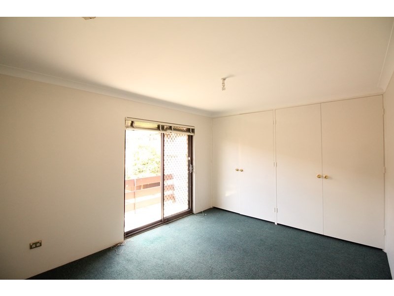 8/18 Hainsworth Street, Westmead NSW 2145