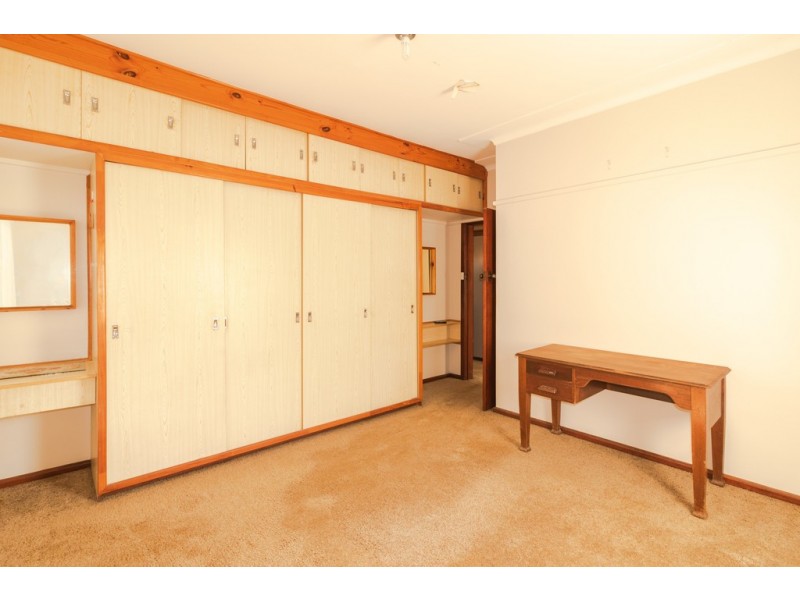 11 Margaret Street, Northmead NSW 2152