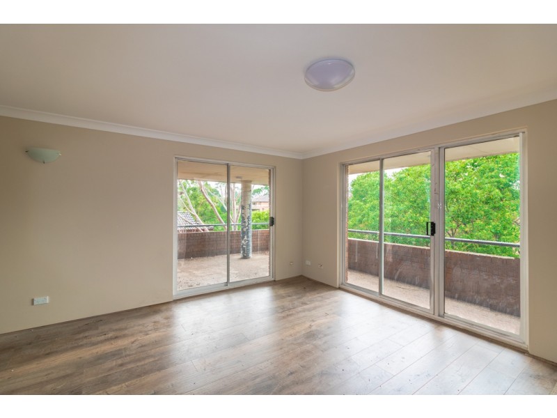 7, 4-6 Thomas Street, Parramatta NSW 2150