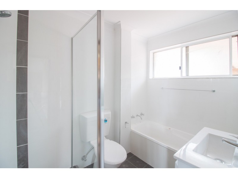 7, 4-6 Thomas Street, Parramatta NSW 2150