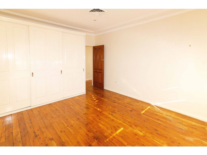 67 Clarence Street, Merrylands NSW 2160