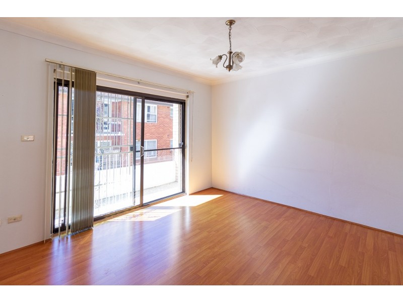 2/12 Allen Street, Harris Park NSW 2150