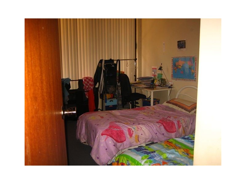 1/24  Helen St, Westmead NSW 2145