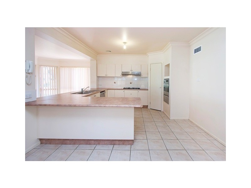 16 Patten Ave, Merrylands NSW 2160