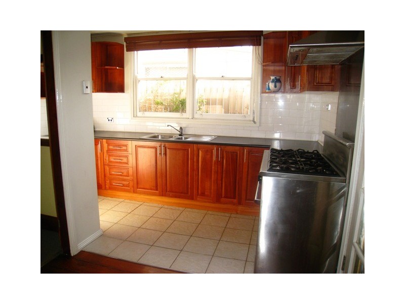 8 Oak Street, Parramatta NSW 2150