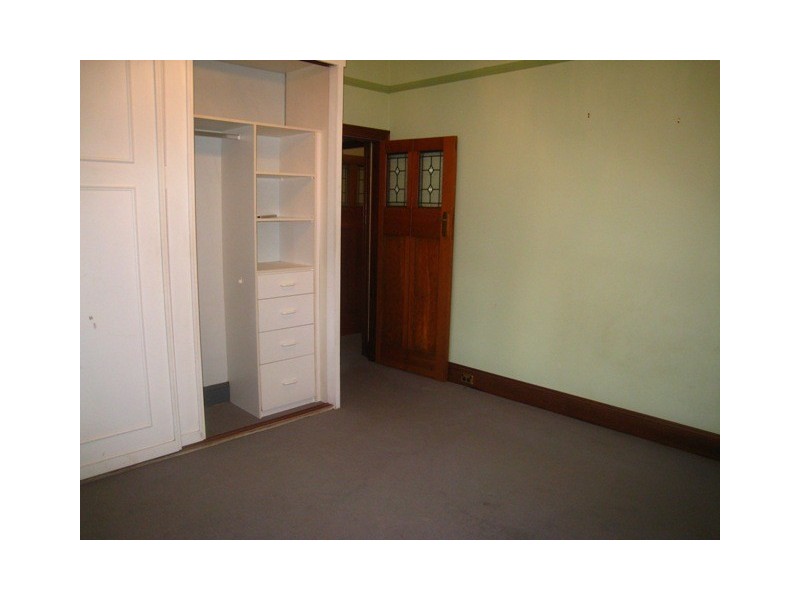 8 Oak Street, Parramatta NSW 2150