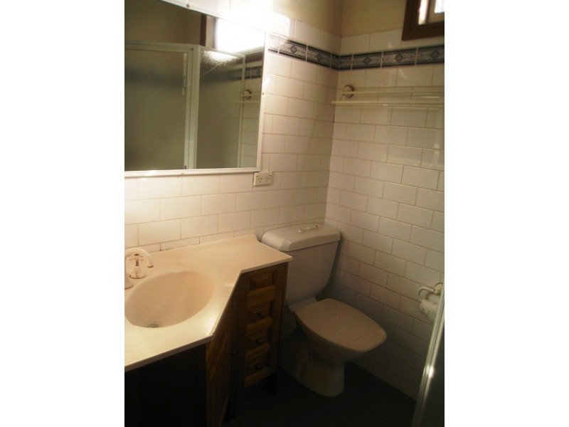 8 Oak Street, Parramatta NSW 2150