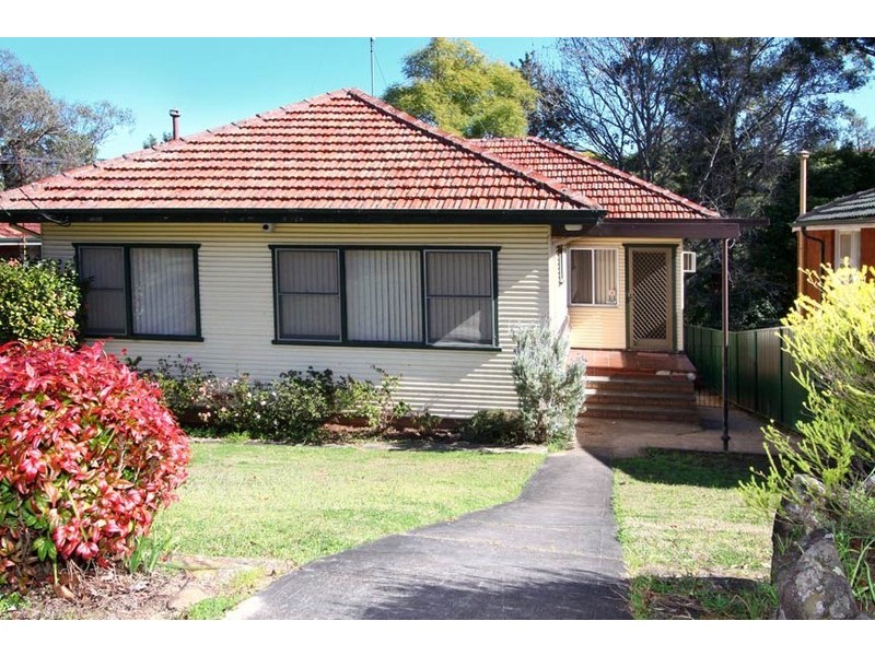 32  Allambie Ave, Northmead NSW 2152