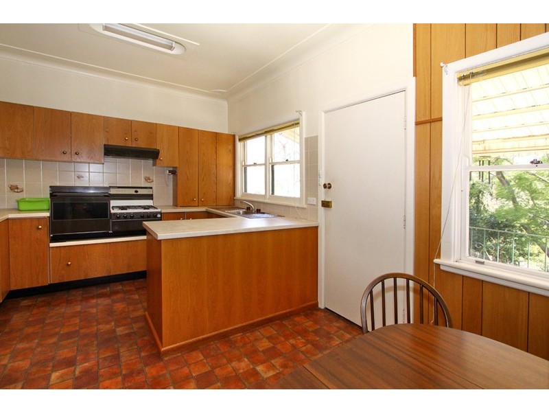 32  Allambie Ave, Northmead NSW 2152