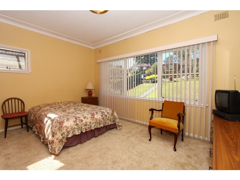 32  Allambie Ave, Northmead NSW 2152