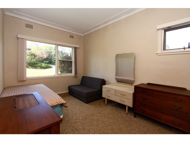 32  Allambie Ave, Northmead NSW 2152