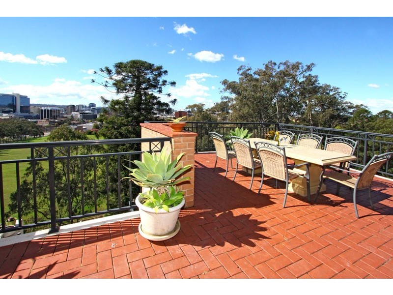702/19-21 Good Street, Parramatta NSW 2150