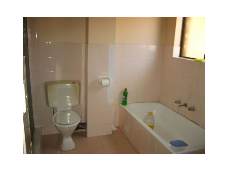 4/24 Helen St, Westmead NSW 2145