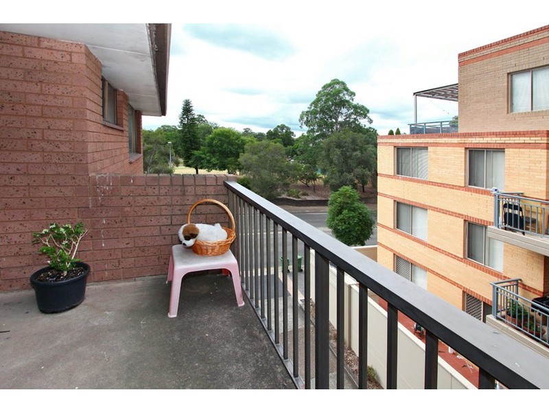 23/13-17 Victoria Road, Parramatta NSW 2150