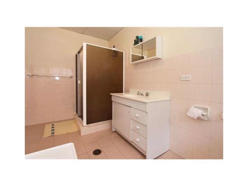 24 Helen, Westmead NSW 2145