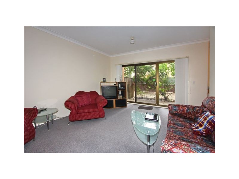 24 Helen, Westmead NSW 2145