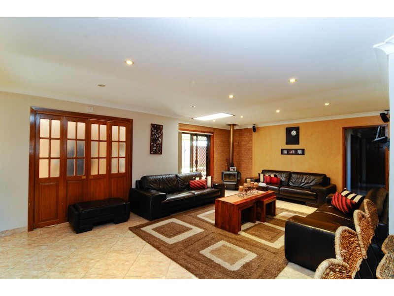 6 Vernon Street, Greystanes NSW 2145