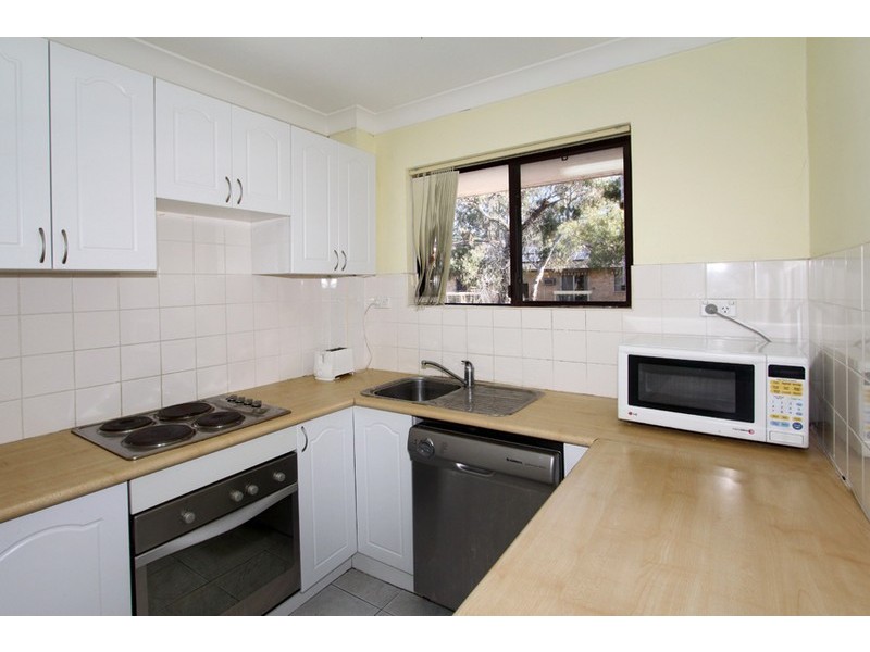 8/27 Park Avenue, Westmead NSW 2145