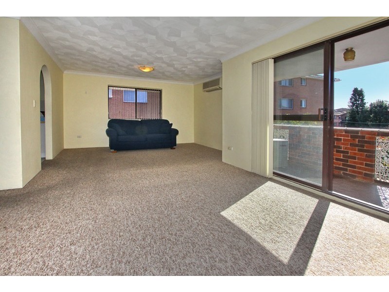 8/27 Park Avenue, Westmead NSW 2145