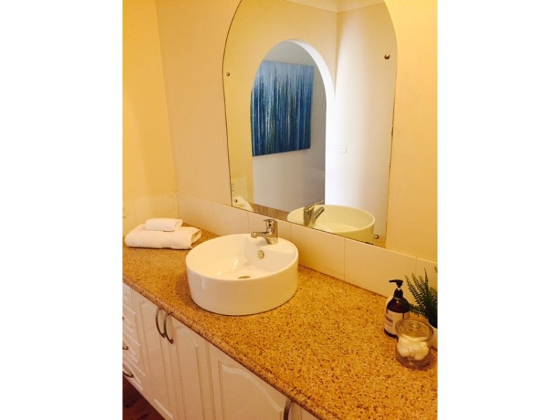 9 MCMILLAN AVENUE, Winston Hills NSW 2153