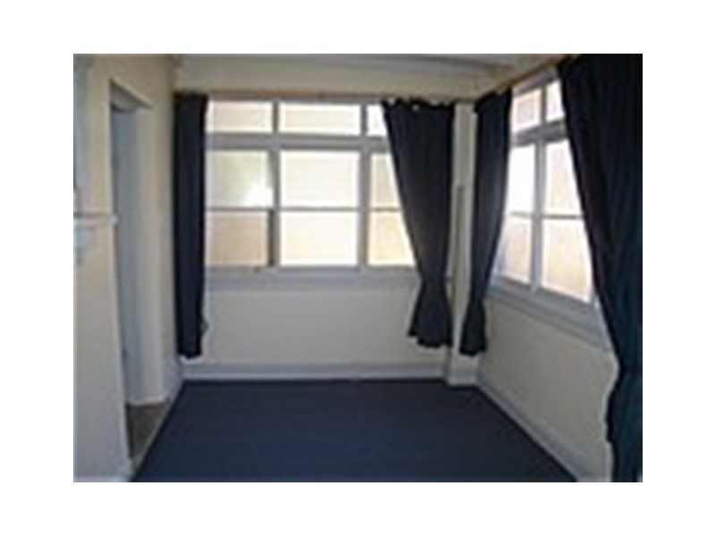 52 PENNANT HILLS ROAD, Parramatta NSW 2150