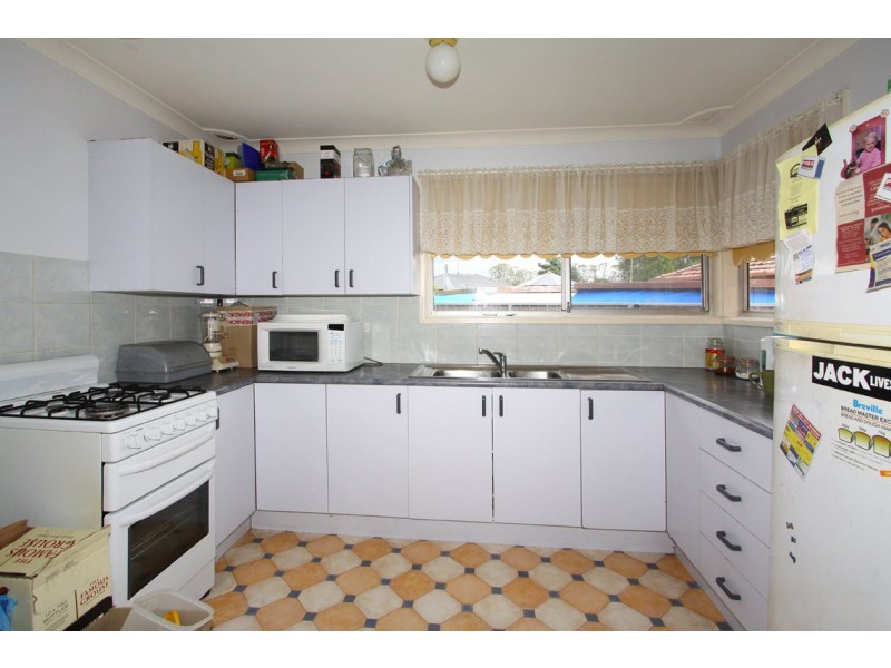 4  Scone Place, Doonside NSW 2767