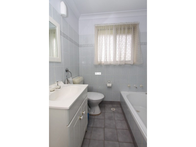 4  Scone Place, Doonside NSW 2767