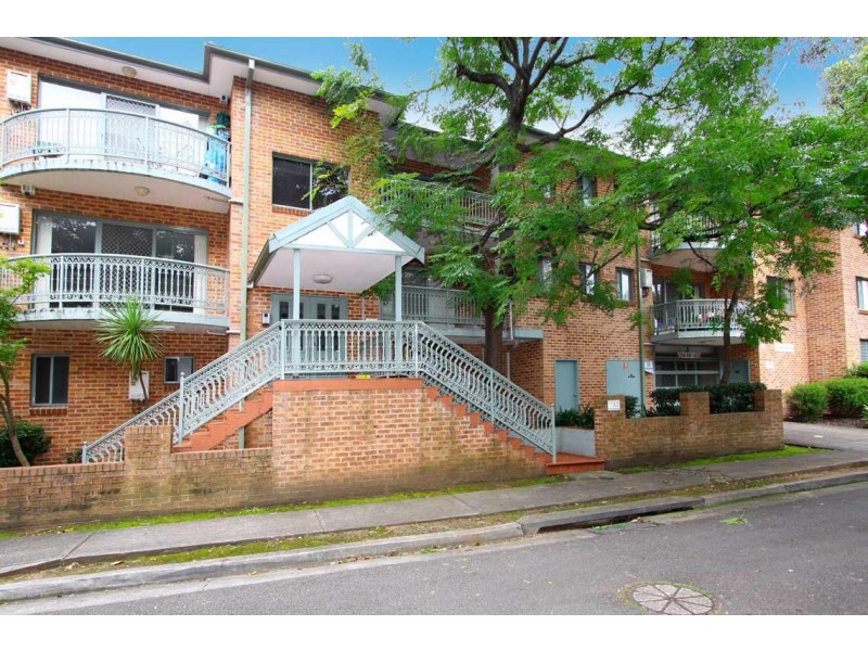 6/15 Thomas May Place, Westmead NSW 2145