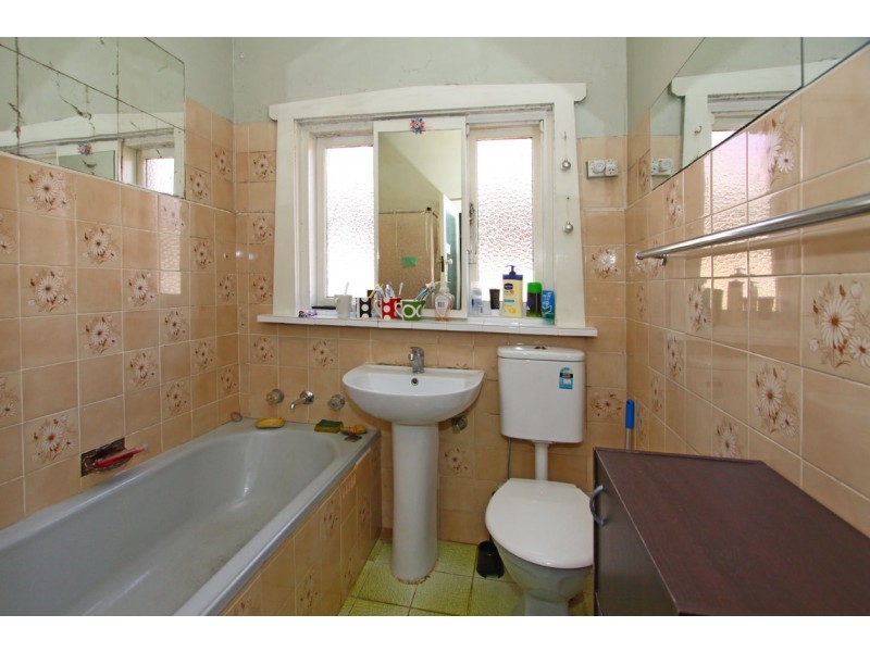 110 Hawkesbury Road, Westmead NSW 2145