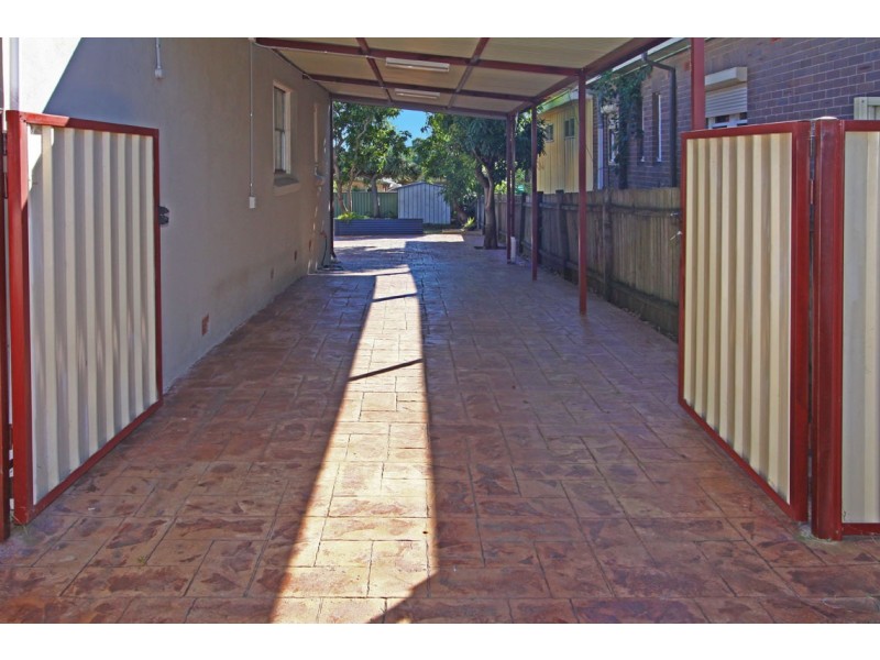 110 Hawkesbury Road, Westmead NSW 2145