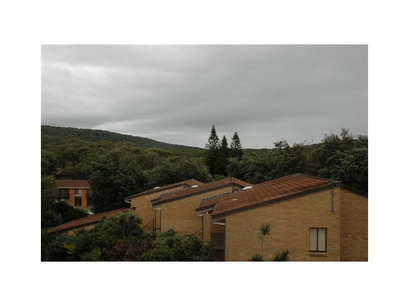 2/90-110 Boomerang Drive, Boomerang Beach NSW 2428