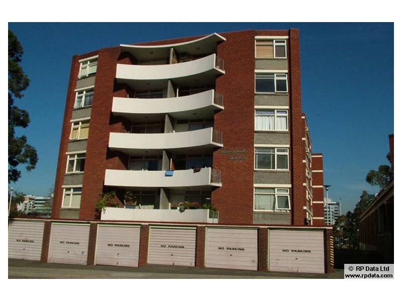 Garage14/16 Lamont Street, Parramatta NSW 2150