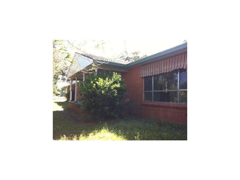 25 Sixth Avenue, West Hoxton NSW 2171