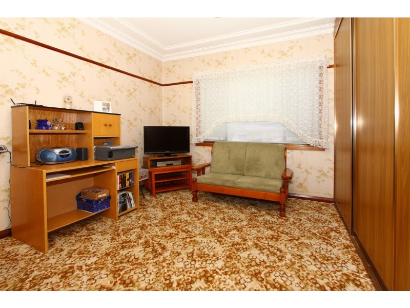 25 Boomerang Street, Granville NSW 2142