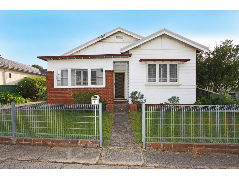 4 Nowra Street, Merrylands NSW 2160