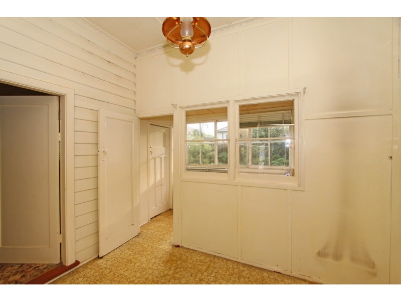 4 Nowra Street, Merrylands NSW 2160