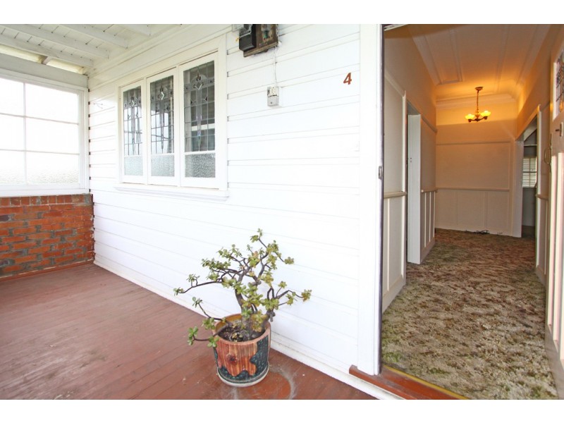 4 Nowra Street, Merrylands NSW 2160