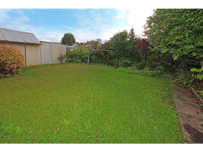 4 Nowra Street, Merrylands NSW 2160